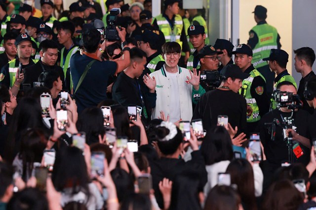 1,3 triệu người đồng thời xem Faker T1 thi đấu tại Việt Nam - Ảnh 11