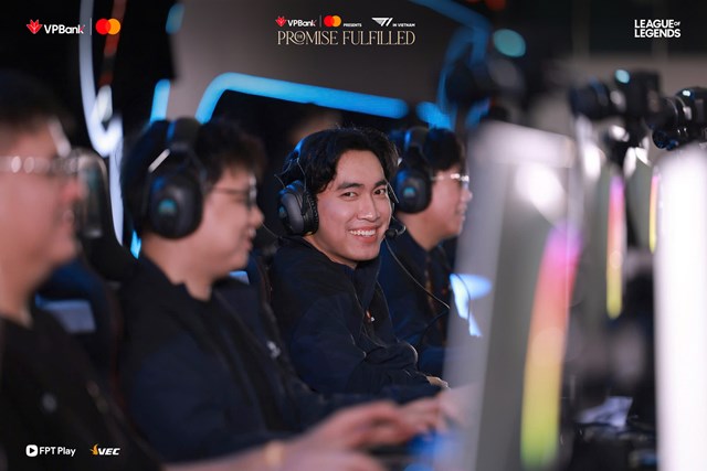 1,3 triệu người đồng thời xem Faker T1 thi đấu tại Việt Nam - Ảnh 5