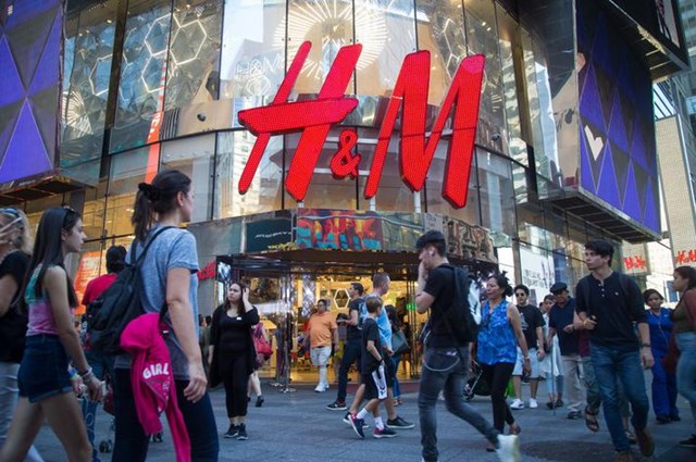 Một cửa h&agrave;ng của thương hiệu H&amp;M