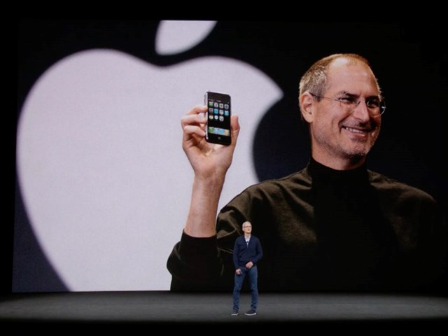 Apple đang l&agrave; một trong những thương hiệu&nbsp;smartphone thống trị thị trường điện thoại di động thế giới hiện nay
