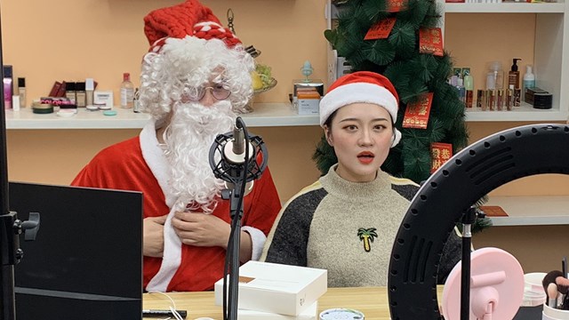 Ng&agrave;nh c&ocirc;ng nghiệp&nbsp;livestream đang b&ugrave;ng nổ ở đất nước tỷ d&acirc;n Trung Quốc