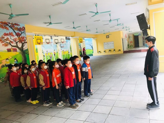 Niềm vui h&#226;n hoan được trở lại trường của học sinh Tr&#224;ng An - Ảnh 22