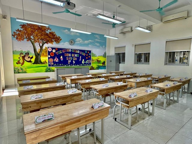 Ng&#224;y đầu ti&#234;n đến trường với nhiều trải nghiệm v&#224; đong đầy cảm x&#250;c của c&#225;c bạn học sinh khối 1 trường Tiểu học Tr&#224;ng An - Ảnh 10