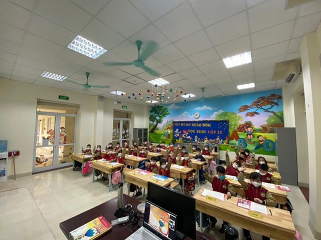 Ng&#224;y đầu ti&#234;n đến trường với nhiều trải nghiệm v&#224; đong đầy cảm x&#250;c của c&#225;c bạn học sinh khối 1 trường Tiểu học Tr&#224;ng An - Ảnh 21