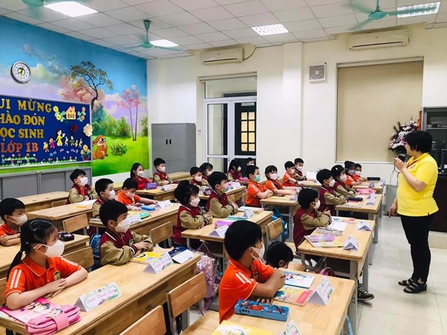 Ng&#224;y đầu ti&#234;n đến trường với nhiều trải nghiệm v&#224; đong đầy cảm x&#250;c của c&#225;c bạn học sinh khối 1 trường Tiểu học Tr&#224;ng An - Ảnh 22