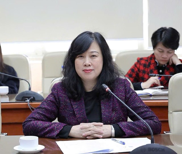 Bộ trưởng Bộ Y tế Đ&agrave;o Hồng Lan chia sẻ tại cuộc gặp