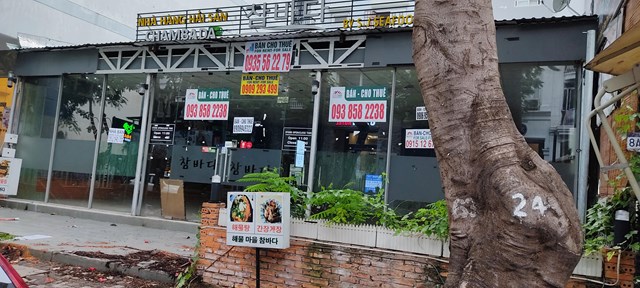 Cảnh tượng hoang t&agrave;n sau khi kh&aacute;ch thu&ecirc; rời đi, trả mặt bằng.&nbsp;