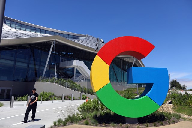 Google giảm 6% nh&#226;n sự, đợt cắt giảm lớn nhất trong lịch sử - Ảnh 1