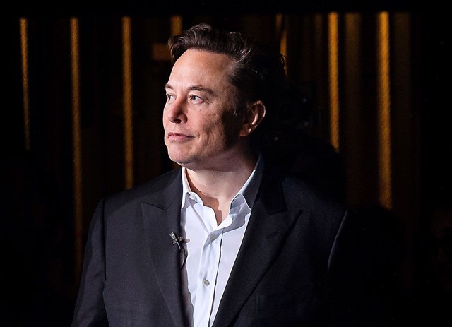 Rất nhiều &aacute;p lực được đặt l&ecirc;n tỷ ph&uacute; Elon Musk từ cả ở Tesla lẫn Twitter.
