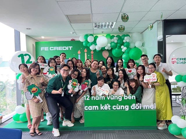 FE Credit lọt top 100 nh&#224; tuyển dụng được y&#234;u th&#237;ch nhất 2022 - Ảnh 3