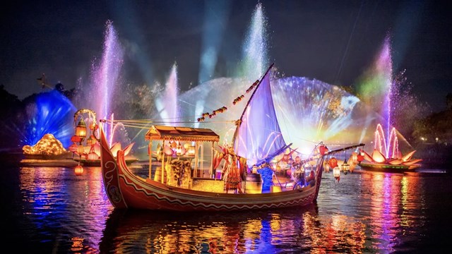 Những m&agrave;n tr&igrave;nh diễn &acirc;m thanh &ndash; &aacute;nh s&aacute;ng đỉnh cao sẽ xuất hiện tại d&ograve;ng s&ocirc;ng thuộc ph&acirc;n khu The Venice tại Mega Grand World H&agrave; Nội &ndash; H&igrave;nh ảnh minh hoạ