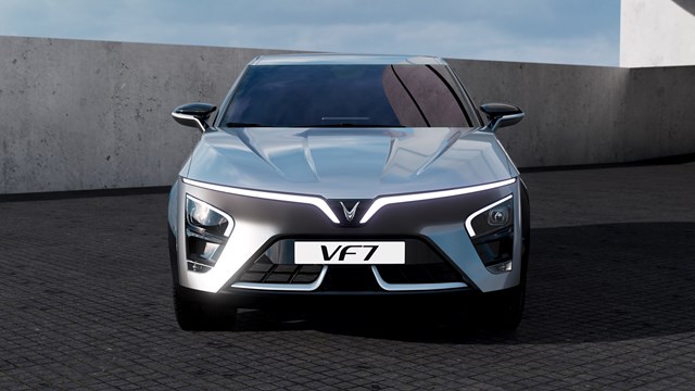 VF 7 l&agrave; mẫu xe VinFast nhận được nhiều sự quan t&acirc;m từ cộng đồng trong thời gian qua.