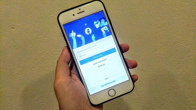 Ứng dụng Facebook. Ảnh: Thảo Anh.