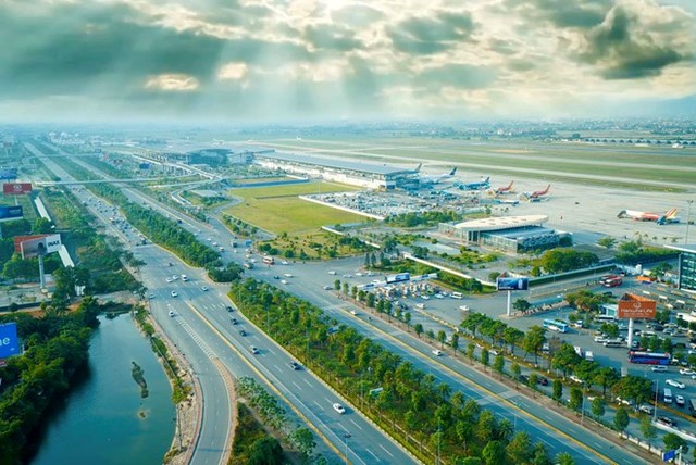 S&acirc;n bay Nội B&agrave;i nh&igrave;n từ tr&ecirc;n cao. Ảnh: NIA
