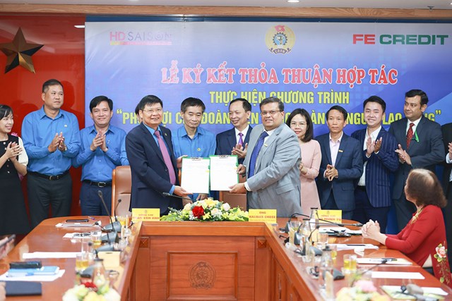 FE CREDIT k&#253; kết thỏa thuận hợp t&#225;c c&#249;ng Tổng Li&#234;n đo&#224;n Lao động Việt Nam triển khai g&#243;i vay ưu đ&#227;i 10.000 tỷ đồng d&#224;nh cho c&#244;ng nh&#226;n - Ảnh 1