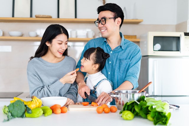 Người trẻ mong muốn sở hữu một căn nh&agrave; tiện nghi với mức gi&aacute; hợp l&yacute; để an cư lạc nghiệp. (Ảnh minh họa)