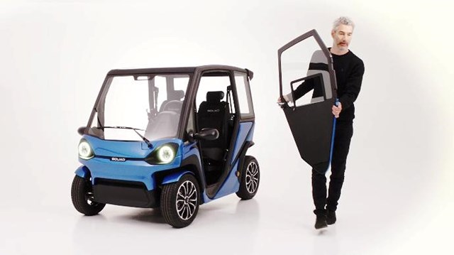 Cửa xe c&oacute; thể th&aacute;o rời để kh&aacute;ch h&agrave;ng t&ugrave;y biến mục đ&iacute;ch sử dụng hơn.