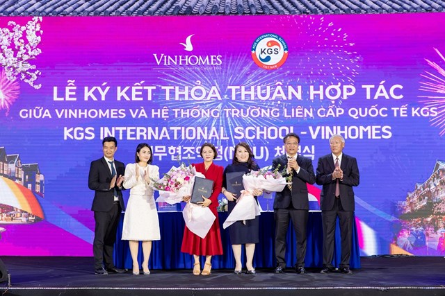 Lễ k&yacute; kết hợp t&aacute;c to&agrave;n diện giữa Vinhomes v&agrave; Hệ thống Trường li&ecirc;n cấp quốc tế H&agrave;n Quốc để triển khai trường li&ecirc;n cấp tại Vinhomes Ocean Park 1