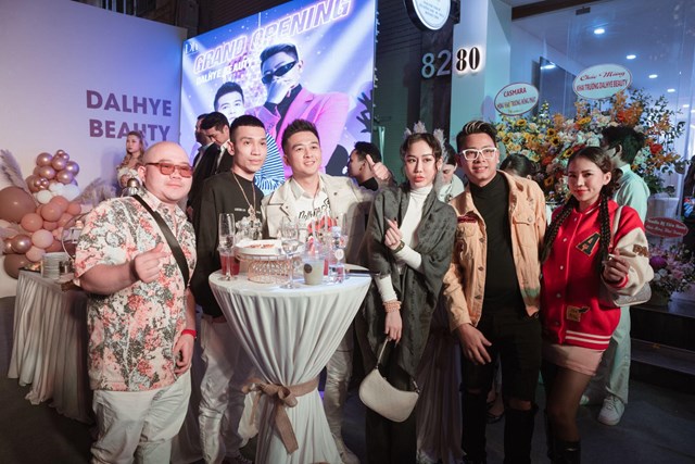 Dalhye Beauty ra mắt showroom mới với tiệc khai trương s&#244;i động - Ảnh 10
