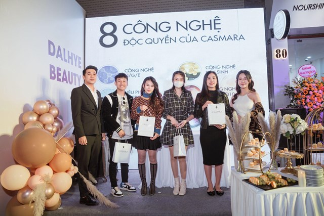 Dalhye Beauty ra mắt showroom mới với tiệc khai trương s&#244;i động - Ảnh 13