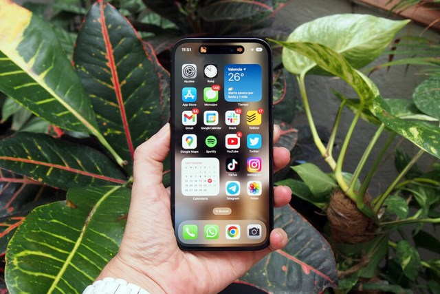 iPhone 14 Pro bản thương mại sử dụng chip xử l&yacute; đồ họa A15 giống với iPhone 13 Pro.